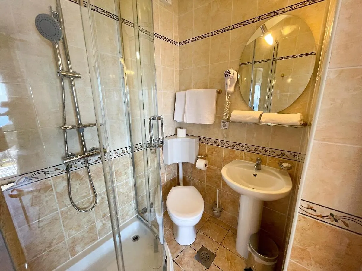 Apartments Kira Dramalj 0*,  Κροατία
