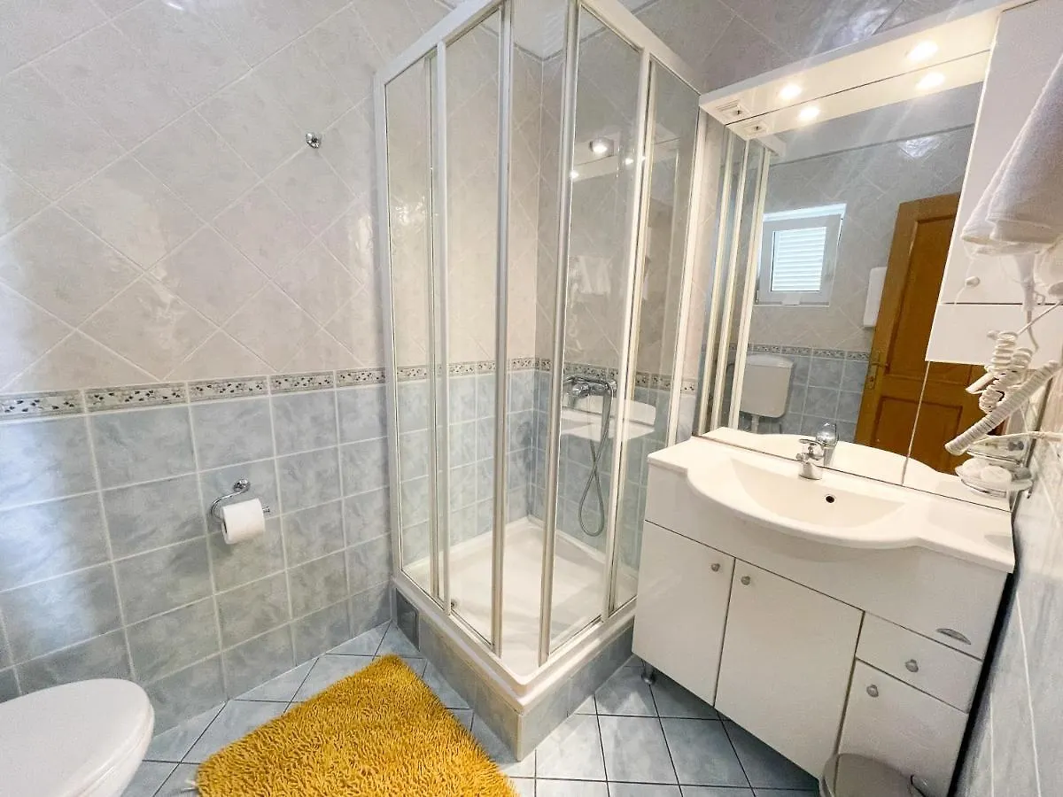Apartments Kira Dramalj Κροατία