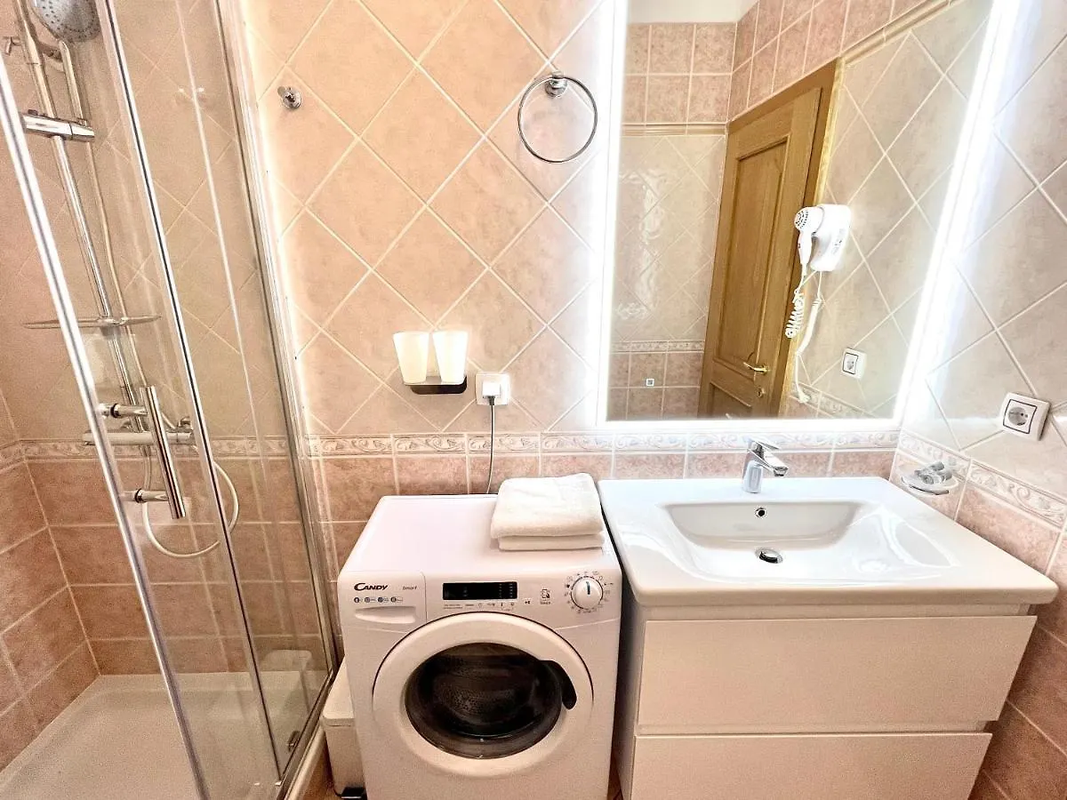 Apartments Kira Dramalj 0*,  Κροατία